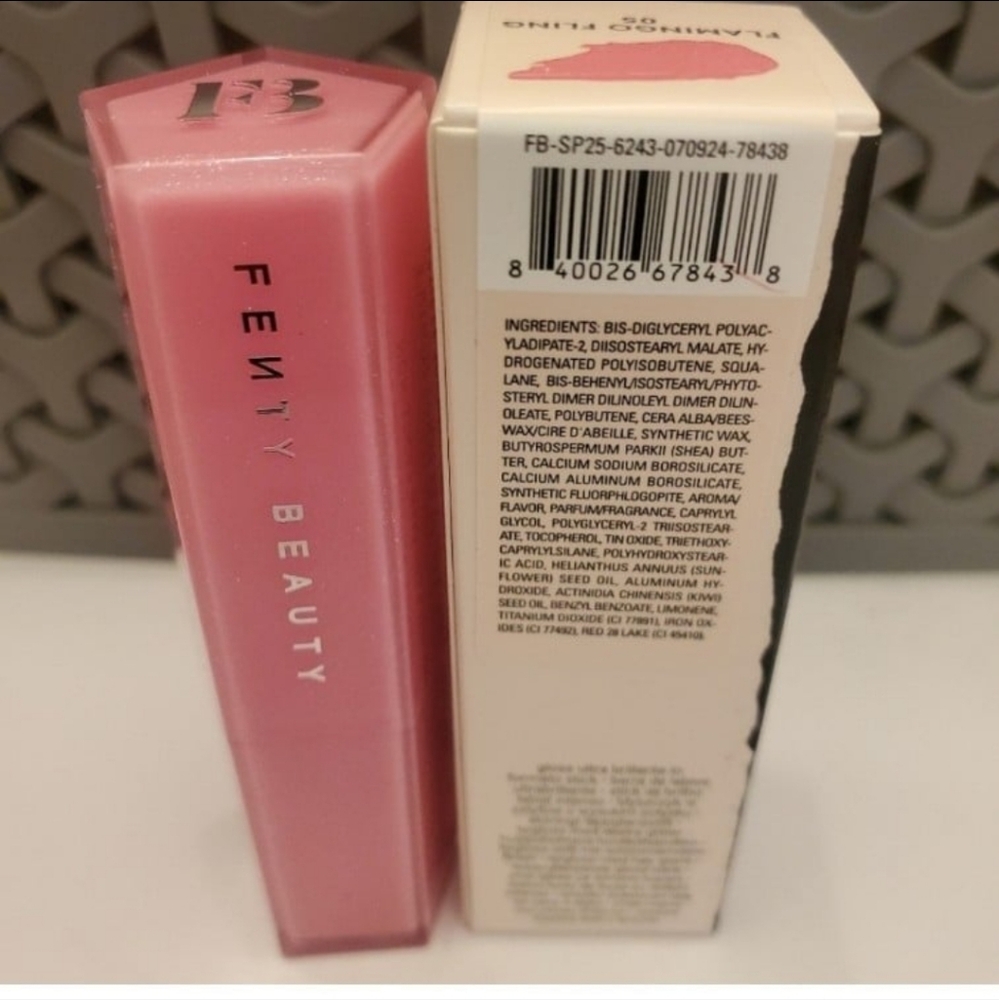 Fenty Beauty Gloss Bomb Stix High-Shine Gloss Stick N8 Flamingo Fling. BNIB - Picture 4 of 4